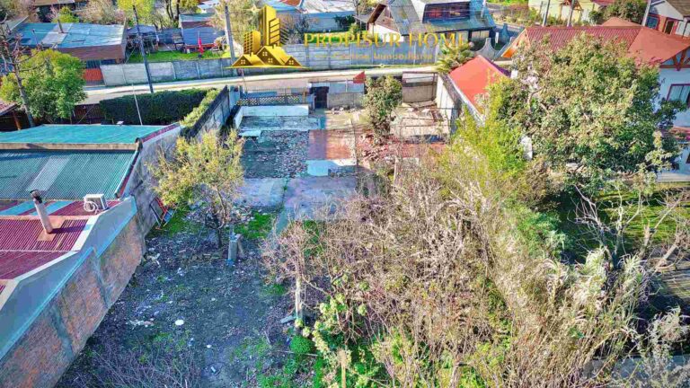 Vista aérea de terreno urbano en venta en Angol ideal para proyecto inmobiliario